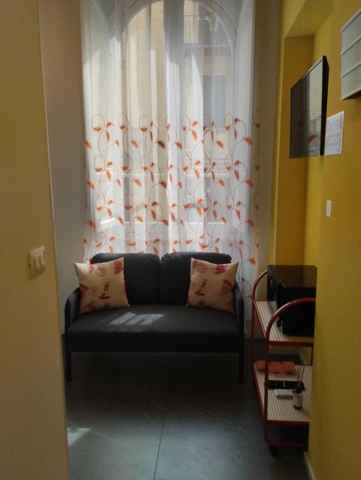 Casa Vacanze Buddy La Tua Base Per Visitare Il Mare Delle Cinque Terre Lägenhet La Spezia Exteriör bild