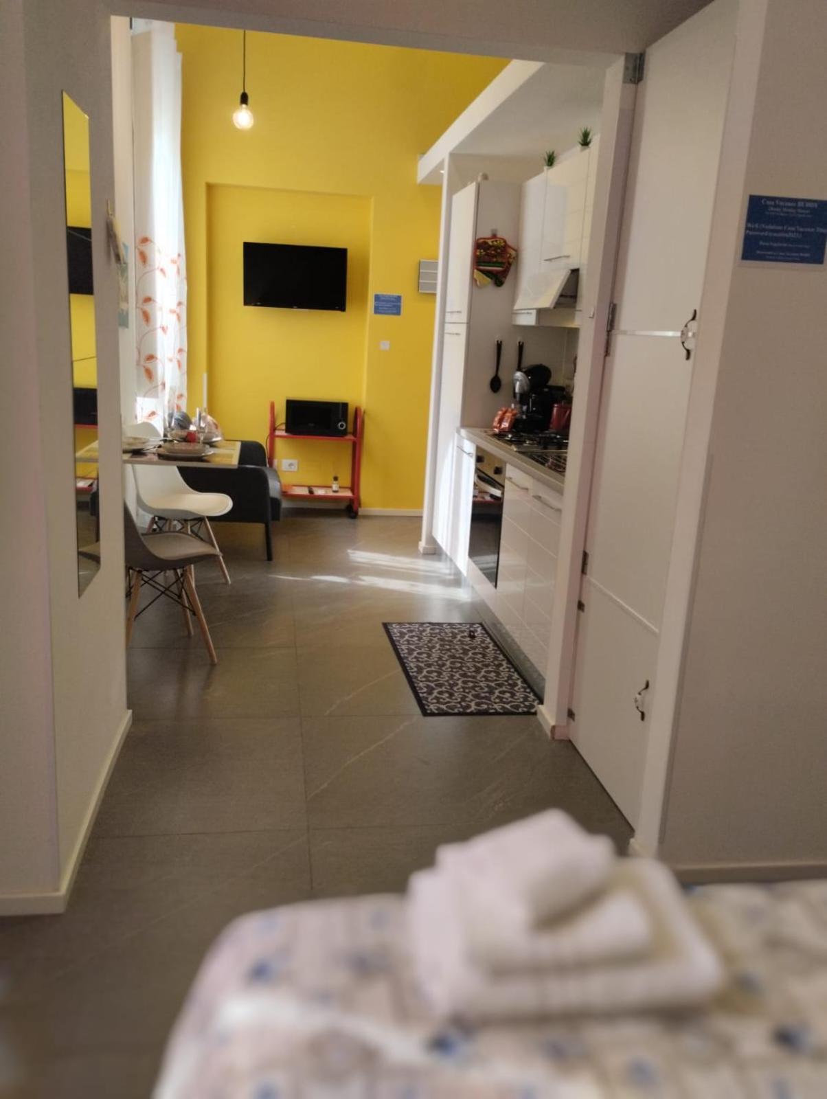 Casa Vacanze Buddy La Tua Base Per Visitare Il Mare Delle Cinque Terre Lägenhet La Spezia Exteriör bild