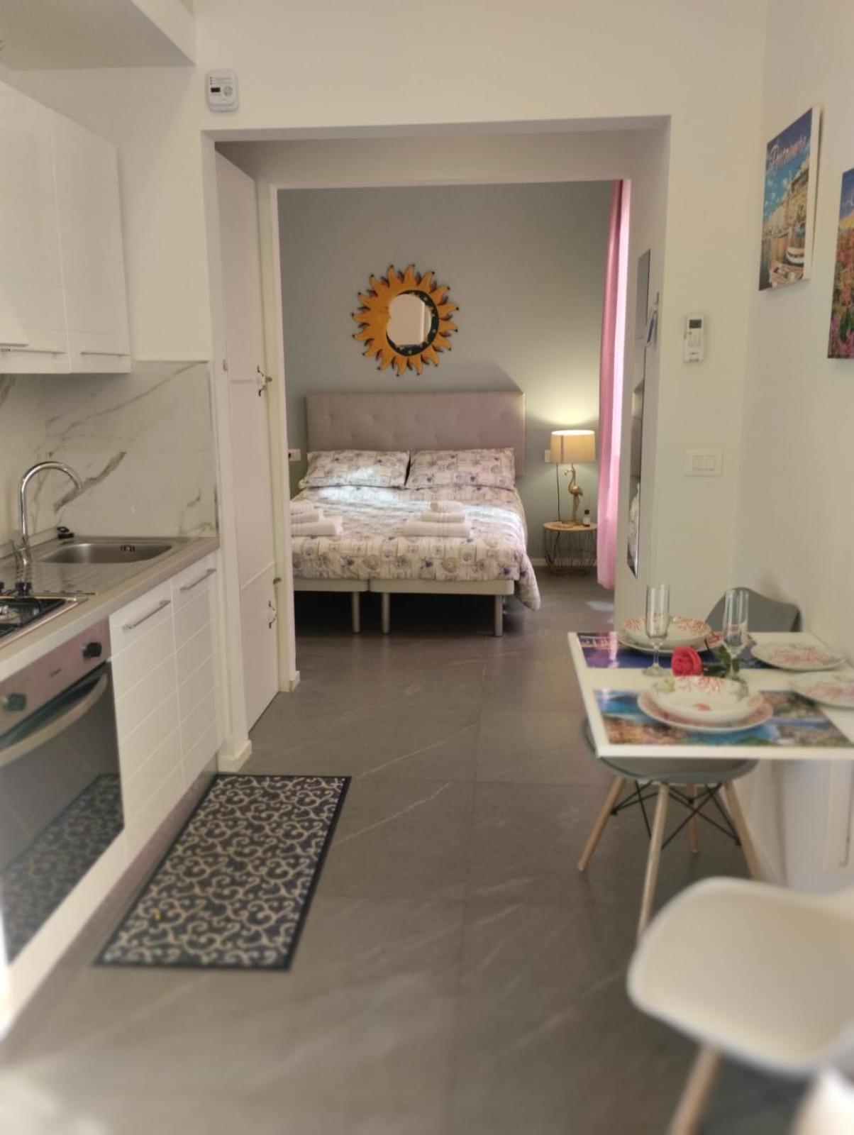 Casa Vacanze Buddy La Tua Base Per Visitare Il Mare Delle Cinque Terre Lägenhet La Spezia Exteriör bild