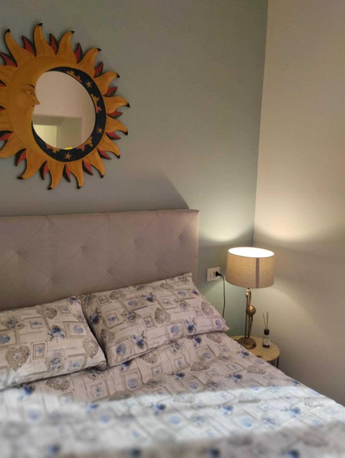 Casa Vacanze Buddy La Tua Base Per Visitare Il Mare Delle Cinque Terre Lägenhet La Spezia Exteriör bild