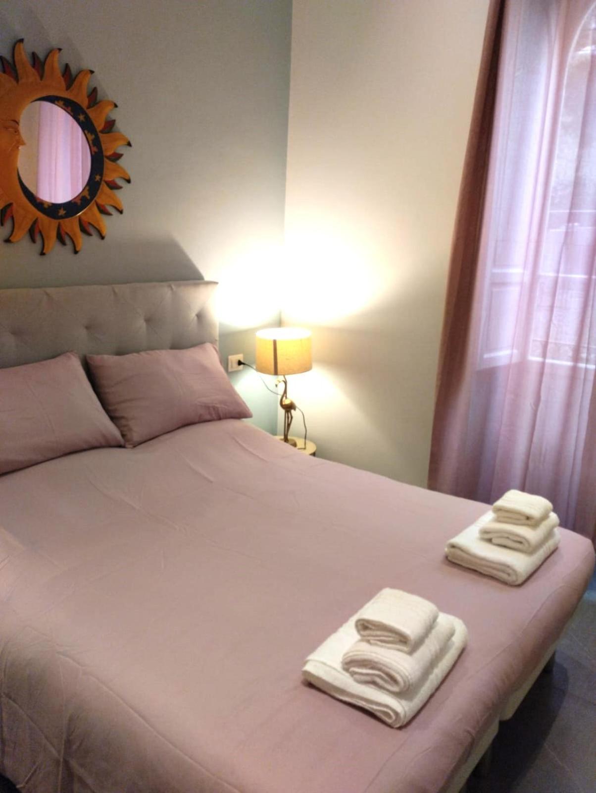 Casa Vacanze Buddy La Tua Base Per Visitare Il Mare Delle Cinque Terre Lägenhet La Spezia Exteriör bild